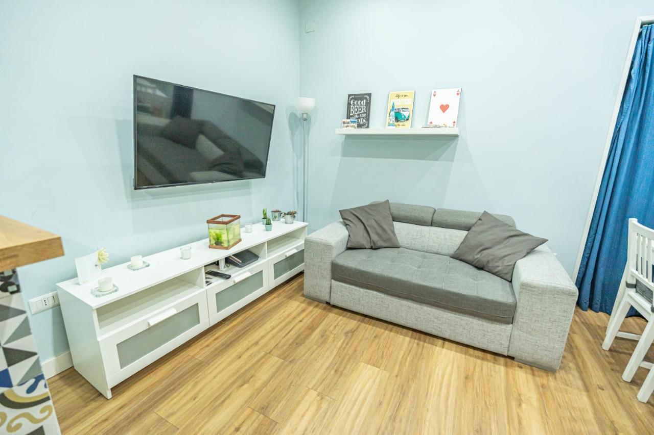 Casa Vacanze Decumano 17 เนเปิลส์ ภายนอก รูปภาพ